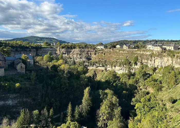 Maison Avec Vue Exceptionnelle Et Piscine Privative Saint-Félix-de-Lunel